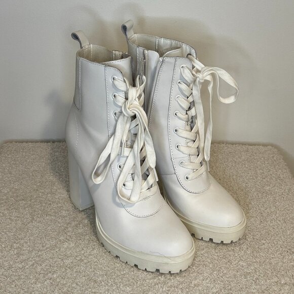 Steve Madden Shoes - Steve Madden | Latch Lace-Up Boot | White